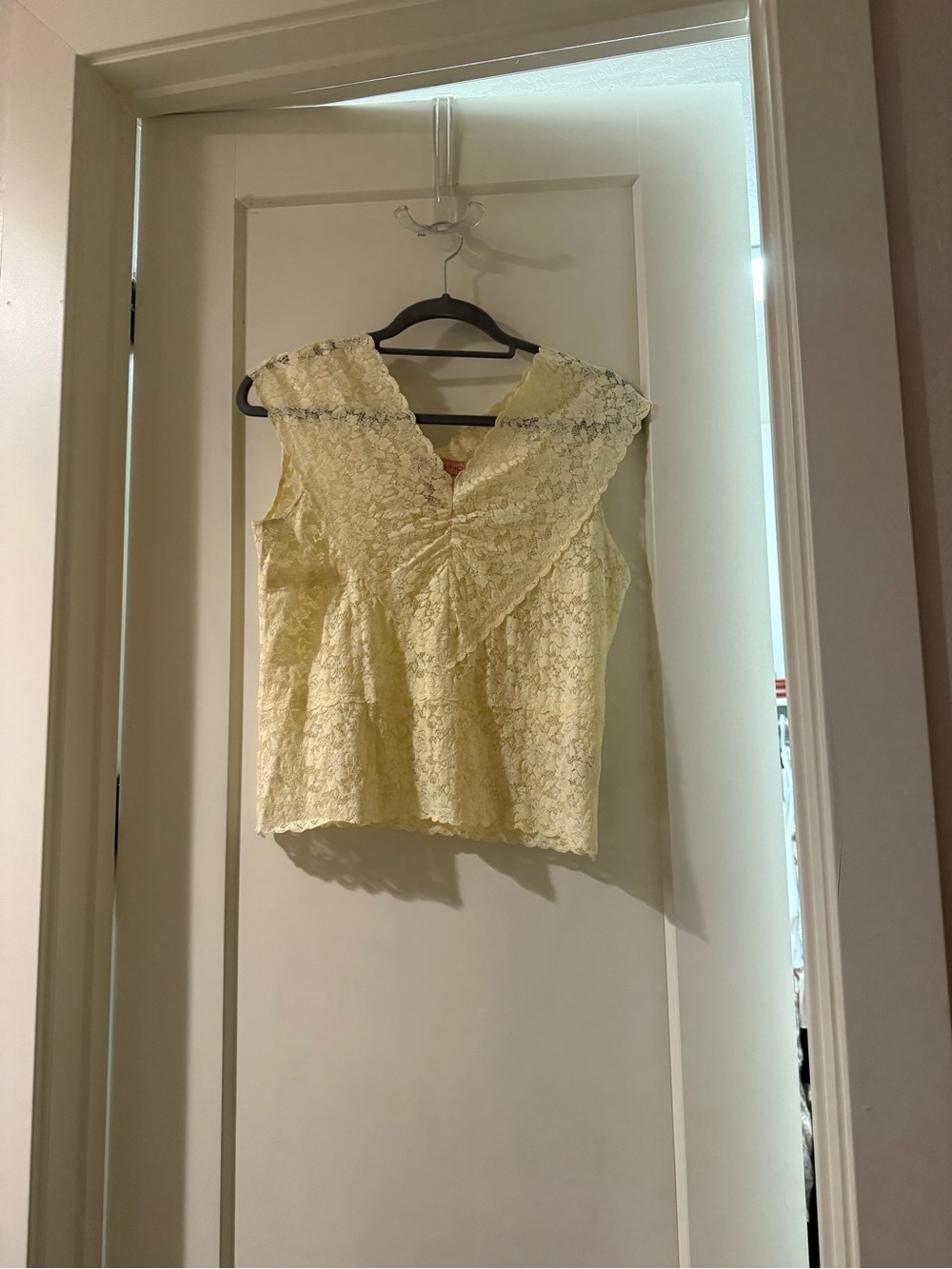 Bandolino Pale Yellow Lace Peplum Camisole